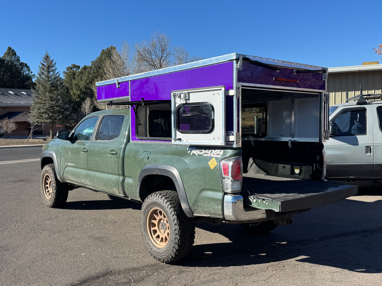 Toyota Tacoma 6' Bed (2016-2023) - Bread n' Butter USED