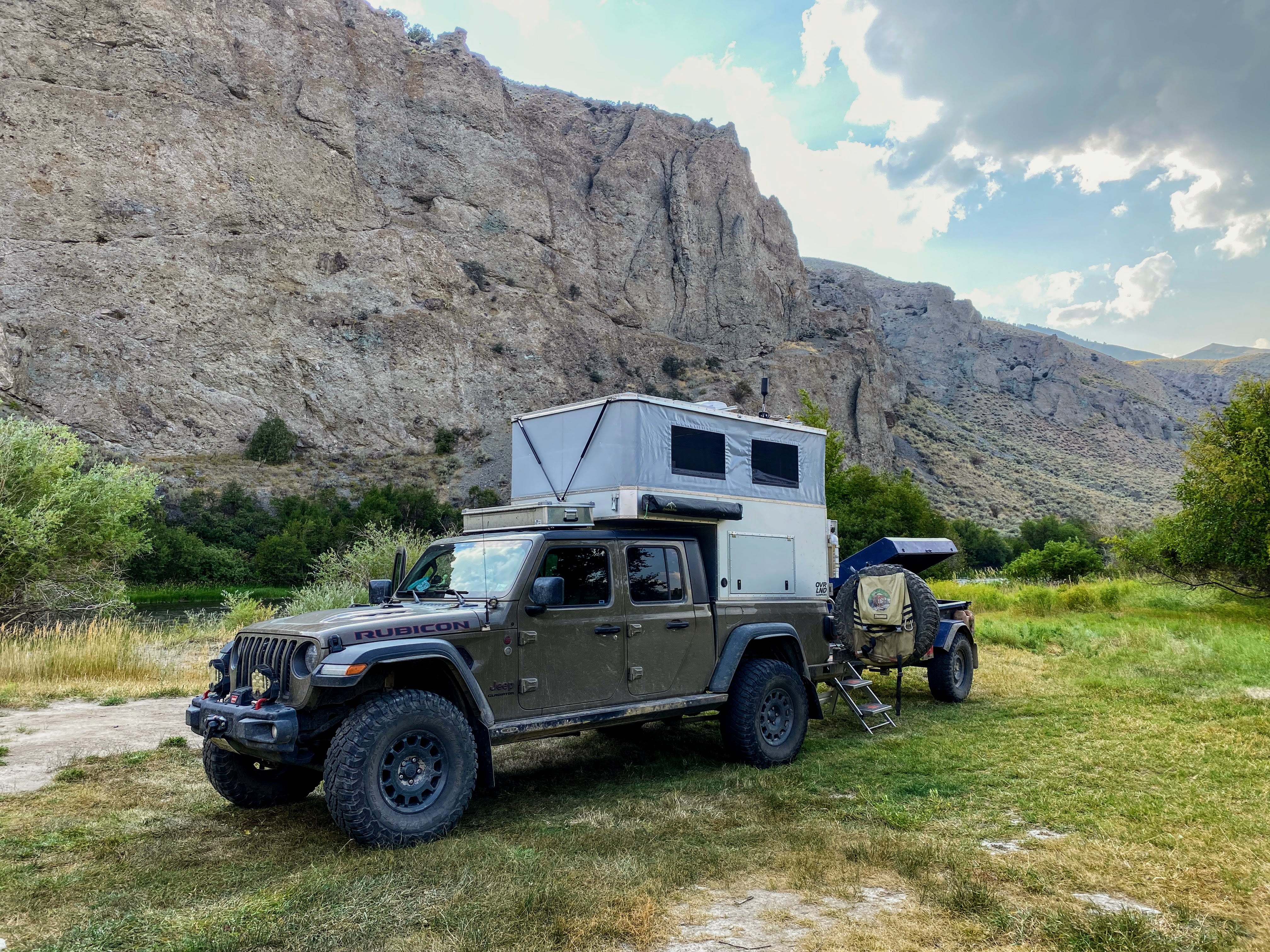 OVRLND Custom Pop-Top Camper Shell – OVRLND Campers