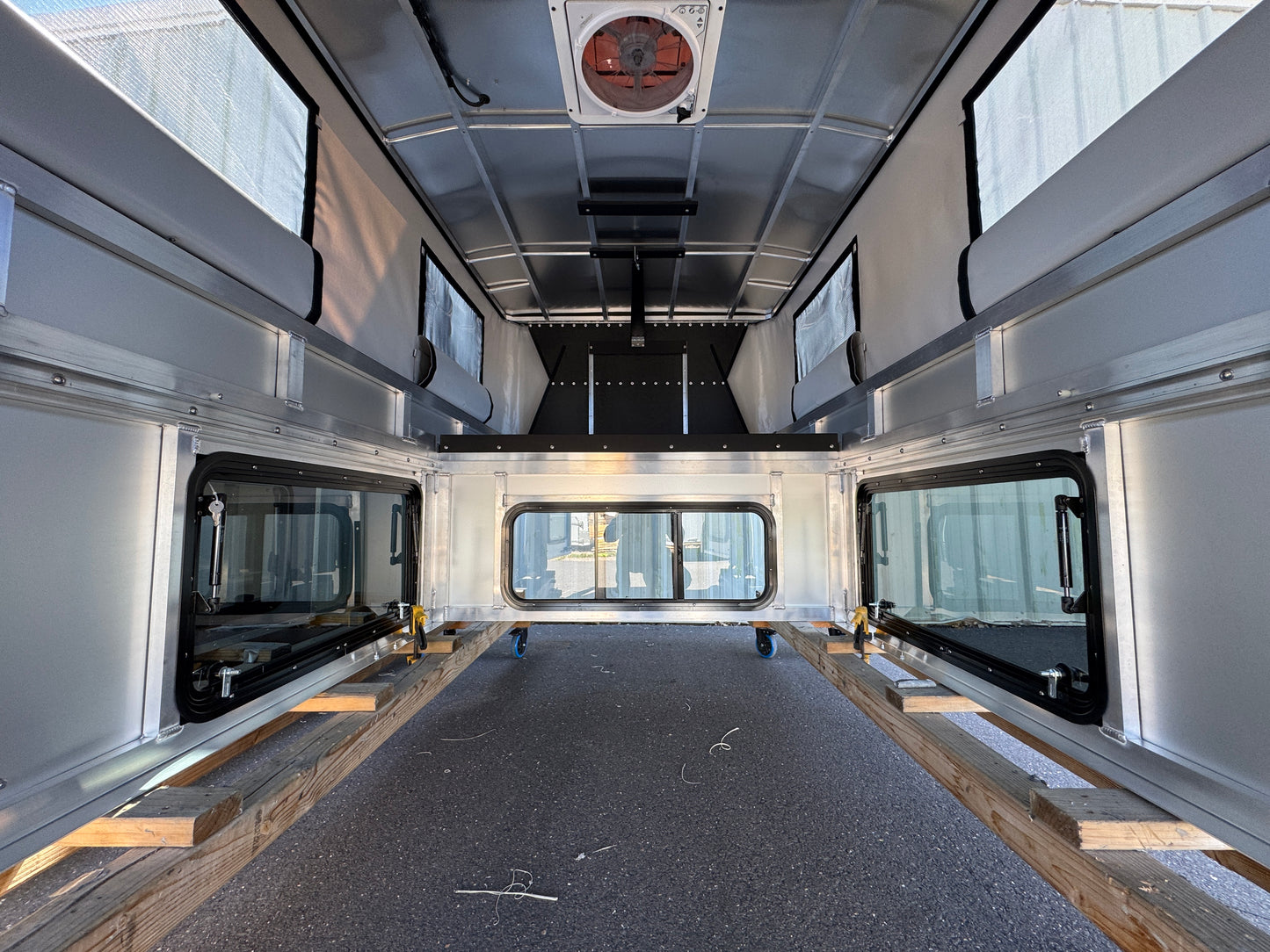 Toyota Tacoma 6' Bed (2016-2023) - Bread n' Butter NEW