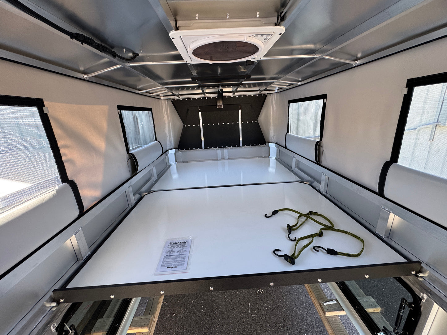 Toyota Tacoma 6' Bed (2016-2023) - Bread n' Butter NEW