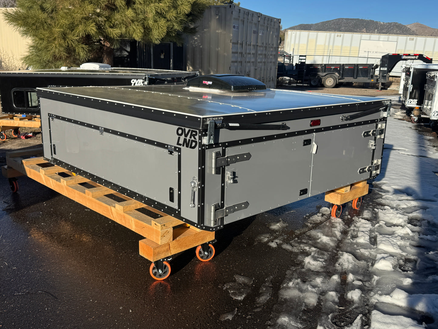 Toyota Tundra 6.5' Bed (2014-2023) - CHUBBY BIVY (NEW) - $13,015.00