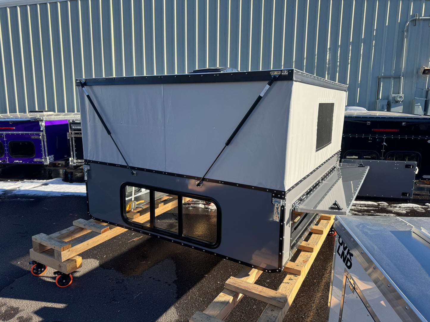 Toyota Tundra 6.5' Bed (2014-2023) - CHUBBY BIVY (NEW) - $13,015.00