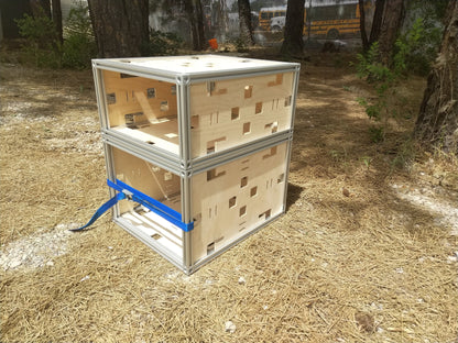 10"H x 21"L x 21"W Cubby