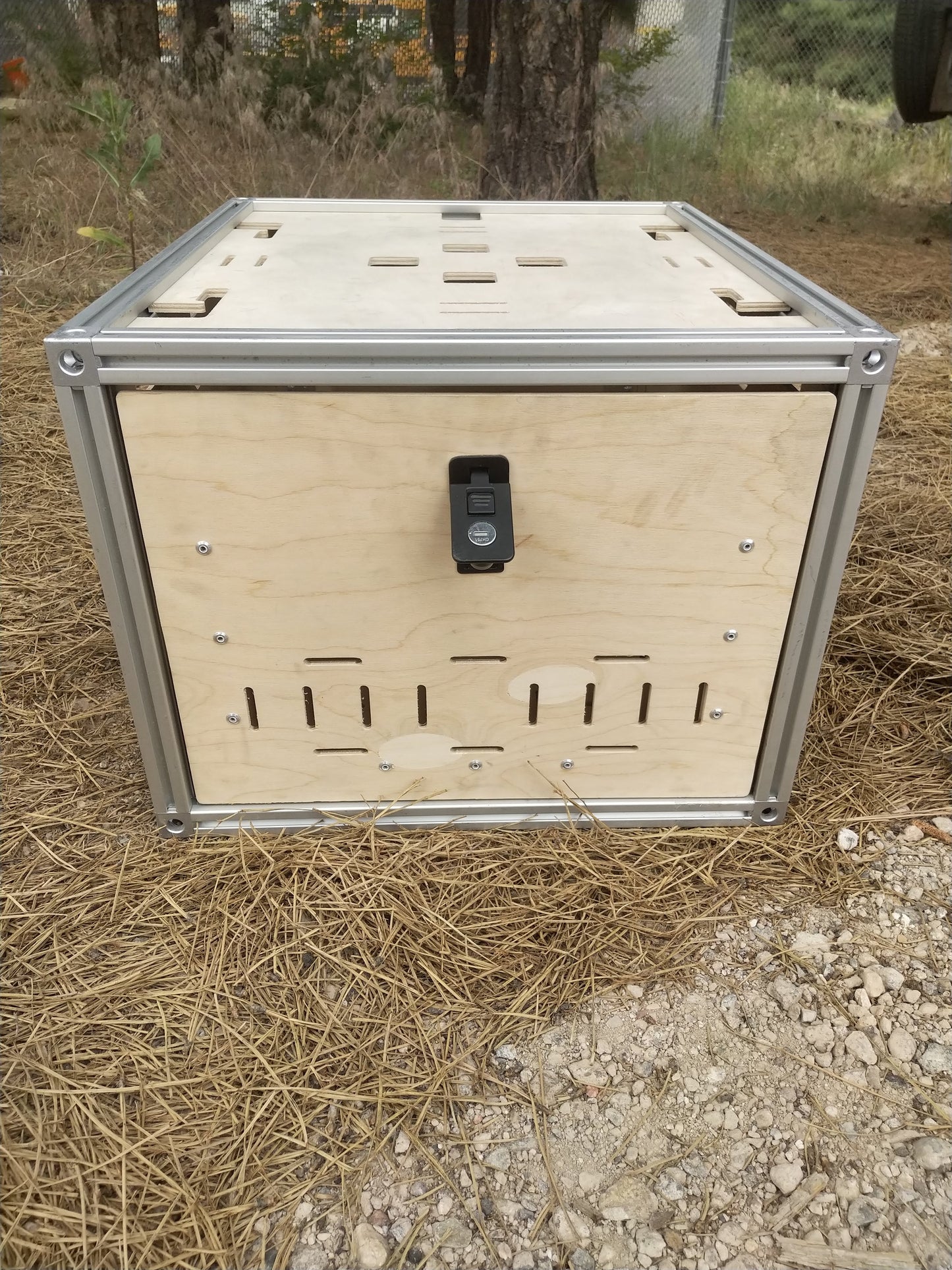 14"H x 21"L x 21"W Drawer