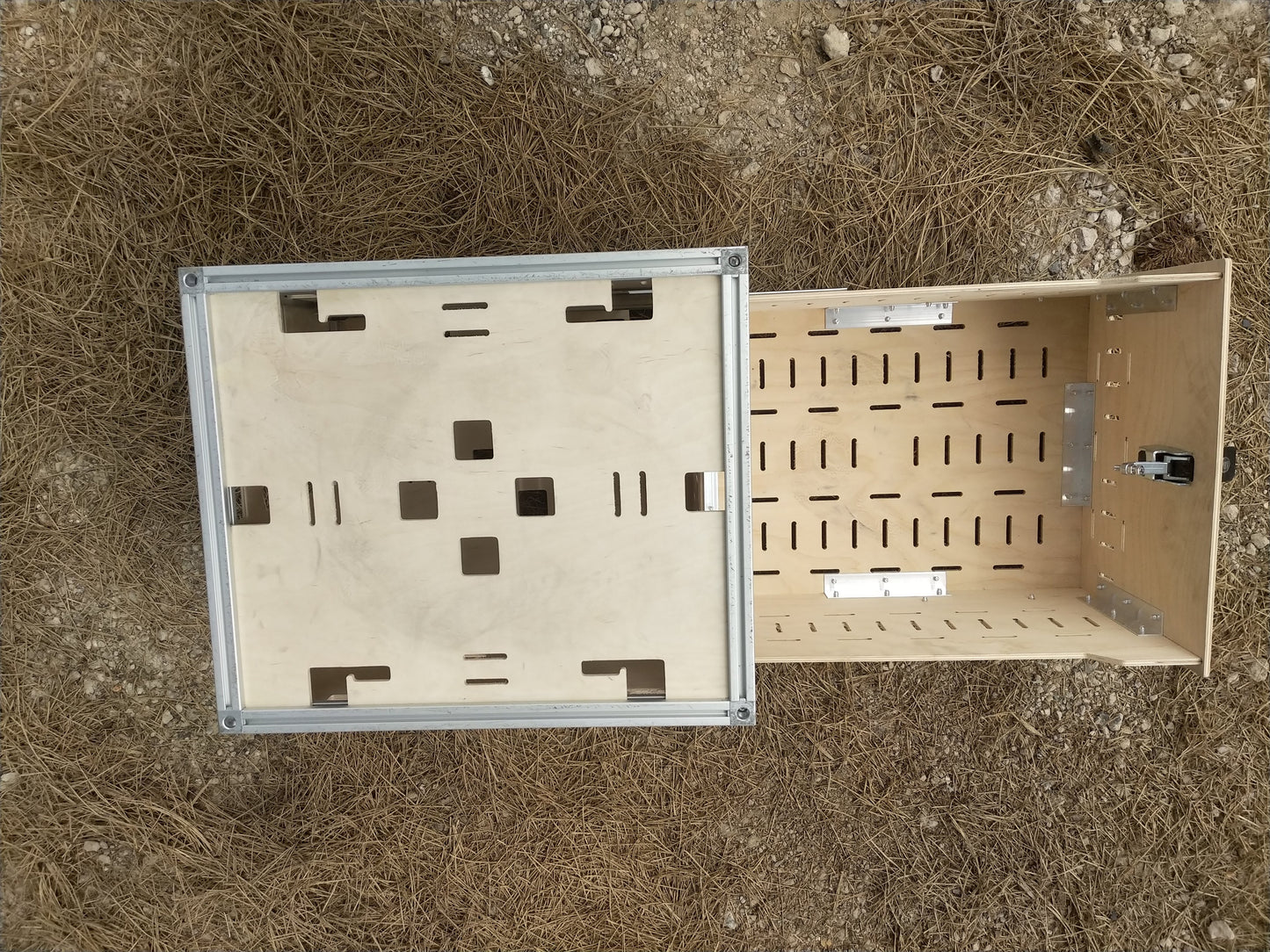 14"H x 21"L x 21"W Drawer